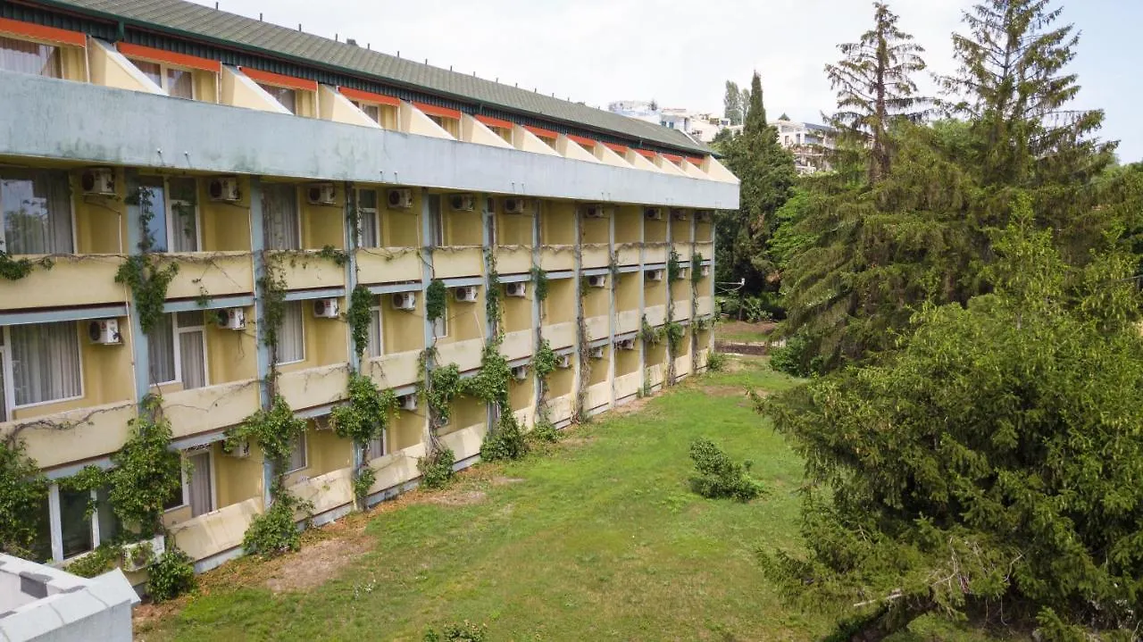 Park Hotel Persey Warna